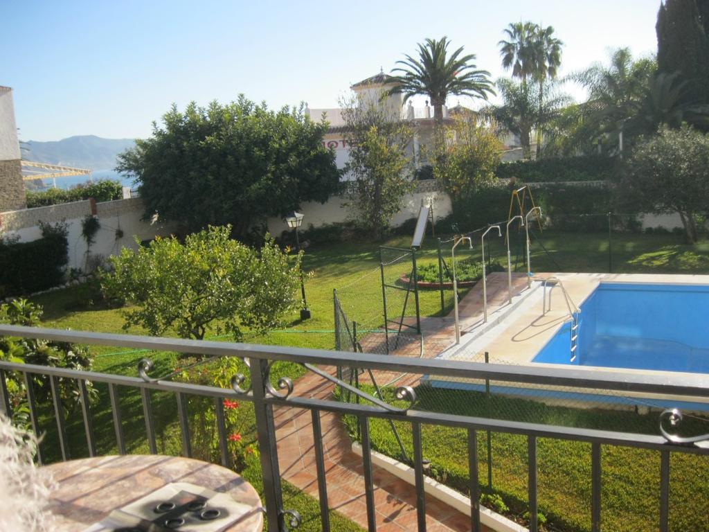 Edificio Acapulco Leilighet Nerja Eksteriør bilde